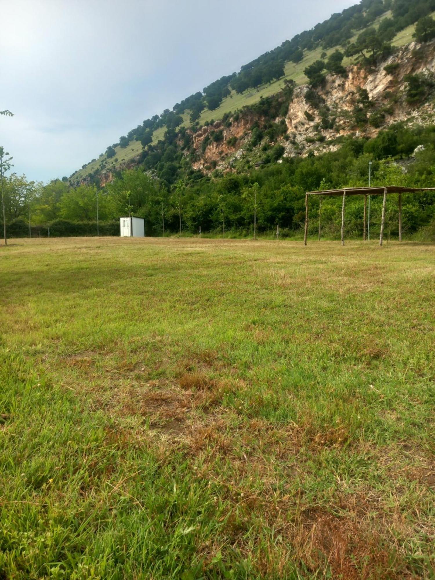 Отель Camping Gjelaj Baks-Rrjoll Экстерьер фото